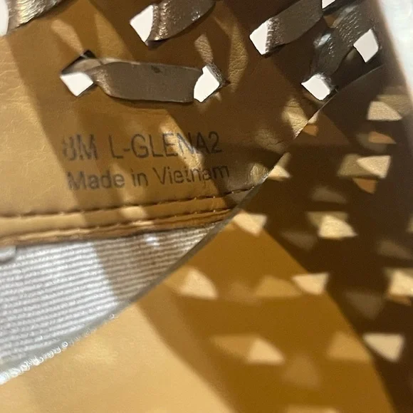 FRANCO SARTO L-GLENA 2 WOVEN SILVER MULES SZ 8 MED EUC - Picture 4 of 10